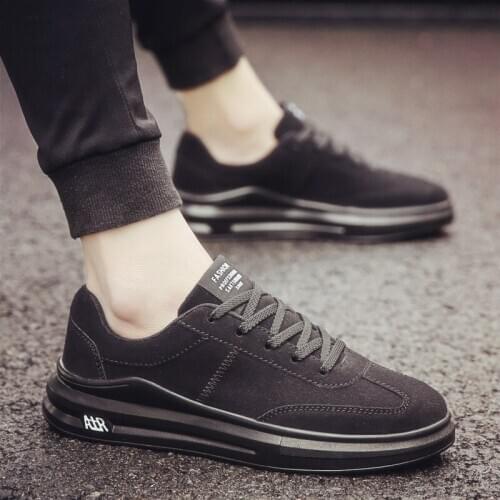 Mens shoes autumn winter 2020 new mens sports casual board shoes trend versatile, breathable, inner increase small white shoes