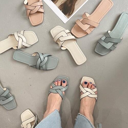 2021 New Summer Women Slipper Fashion Brand Weave Sandal Shoes Ladies Casual Flat Heel Outdoor Beach Slides Square Toe Flip Flop
