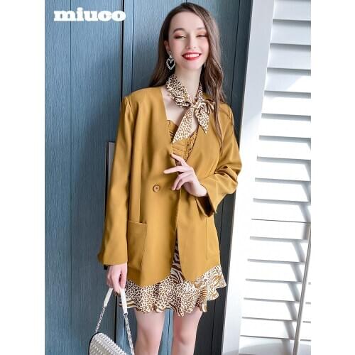 Slim short sling+Loose suit jacket+Animal pattern half skirt three piece suit 2021 spring High Quality Top Quality