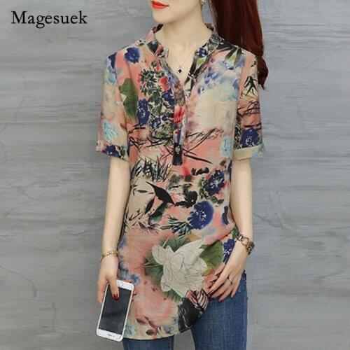 2021 Fashion Chiffon Womens Clothing Short Sleeve Loose Plus Size Women Shirt Blouse V-neck Printing Women Tops Blusas D532 30