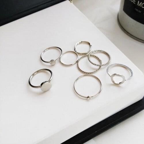 Modern Woman Set Rings 8pcs Per Set Hot Selling Popular Design Metal Round Heart Finger Rings Trendy Jewelry Girl Gifts