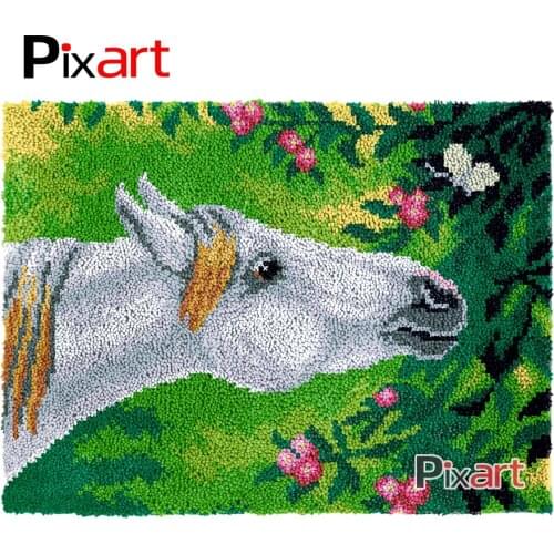 Latch Hook Rug White Horse Crocheting Wall Tapestry Kits DIY Carpet Rug Chunky Yarn Needlework Knitted Floor Mat Hobby & Crafts