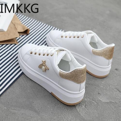 2019 New Women Casual Shoes Woman Sneakers Fashion Breathable PU Leather Platform White girls Shoes Soft Footwears A00237