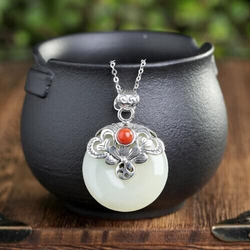 S925 Silver Retro Hotan Yulian Peace Button Set Nanhong Lady Suspended Sweater