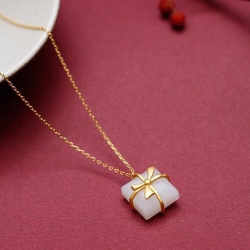 Natural Hetian Jade S925 Sterling Silver Butterfly Pendant Small Fresh Lock Design Necklace Ancient Style Golden Box Gift Box Wo