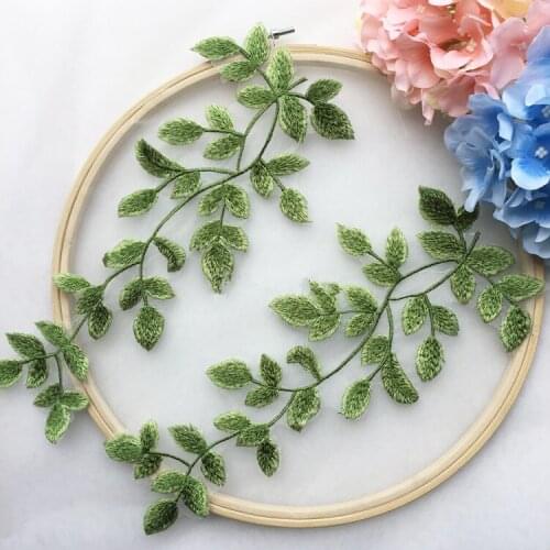 Green leaves applique lace patches embroidered badge fabric patches for clothing accessories wedding dress headdress