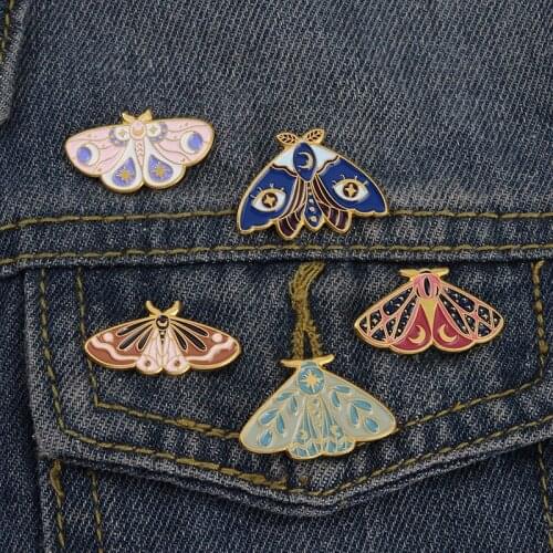 Cartoon Cute Butterfly Enamel Brooch Star Moon Insect Flying Animal Alloy Pins Badge Sweet Punk Accessories Fashion Jewelry Gift