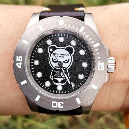 Titanium Sports Watch Mens Automatic Watches Luxury 200M Diver Mechanical Wristwatches Panda 40mm NH35 Luminous Clocks New 2021