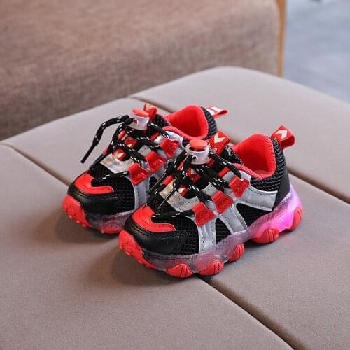Childrens LED Lighting Korean Girls' Sports Shoes Boys' Luminous Breathable Net Shoes Students' Running Shoes