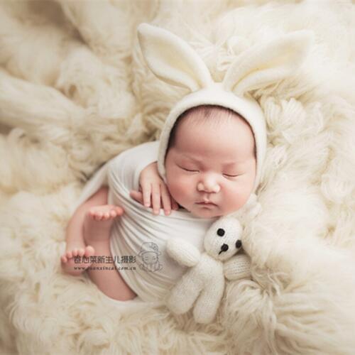 White Newborn Felted Hat Cute Fluff Wool Hat for Newborn Photo Shoot Handmade Newborn Animal Bunny Bonnet Photography Props