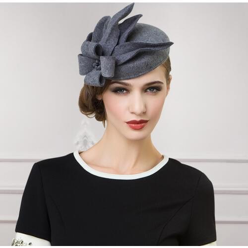 2018 new winter wool hats for women ladies dance elegance small flower wool hat no brim brand designer black gray B-1206
