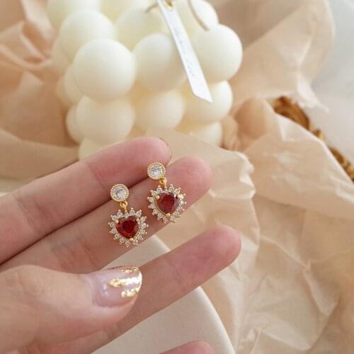 DAVINI Shiny Red Crystal Heart Earrings Gold Color Small Dangle Earrings Elegant Zircon Jewelry For Women Female MG365