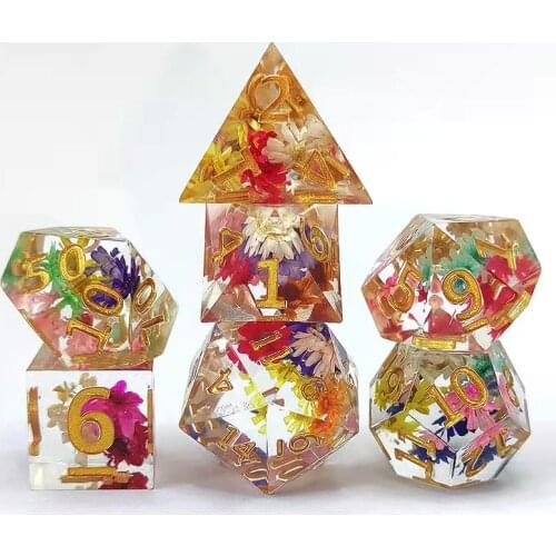 New RPG Dice DND Dice sets high grade resin transparent polyhedral dice with tiny dried flower