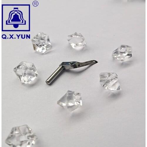 Q X YUN PEGASUS M700 Parts Sewing Machine Looper Made in TAIWAN Good quality 204703