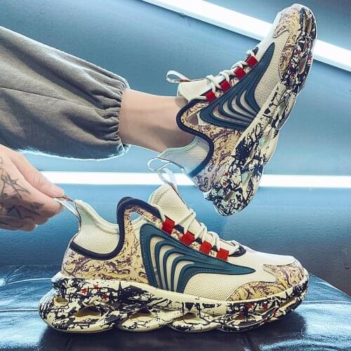 Summer 2021 Breathable Low-Top Mens Platform Sneakers Graffiti Thick Bottom Leisure Men Shoes Fashion Street zapatillas hombre