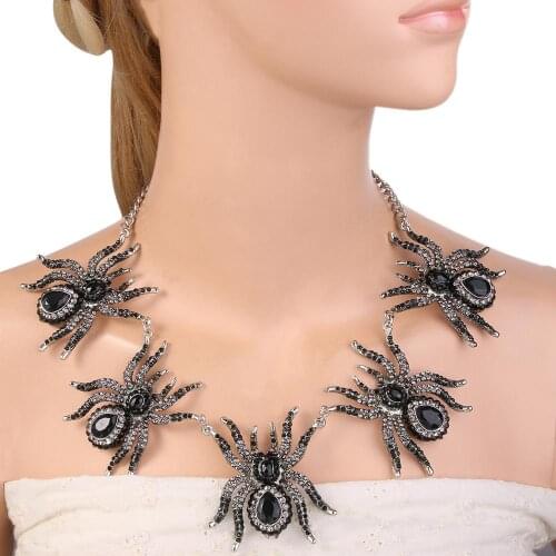 Tuliper Halloween Spider Necklace Choker For Women Animal Jewelry Crystal Party Egirl Aesthetic Kpop Fashion Neck Chain