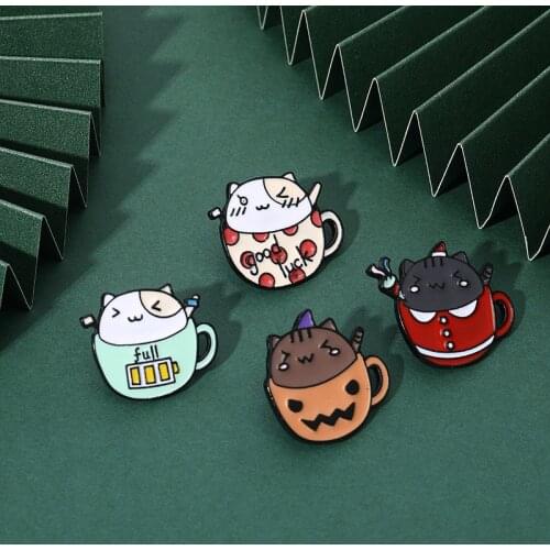 SUGAR TOWN Brooches With Cats For Clothes