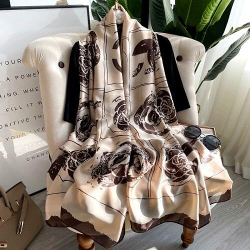 2021 New Style Women Popular Beach Silk Fashion Autumn And Winter Nice Butterfly Scarves Wraps Hijab Lady Muffler Print Shawl