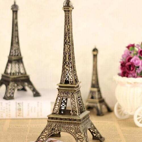Creative Paris Eiffel Tower Figurine Statue Vintage Decor Metal Accessories Alloy Crafts Model Bronze Decoration S2T9
