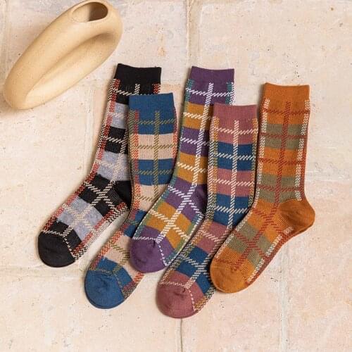 Country Style Fashion Lattice Socks Women Knitting Combed Cotton Breathable Socks High Quality Autumn Winter New Socks