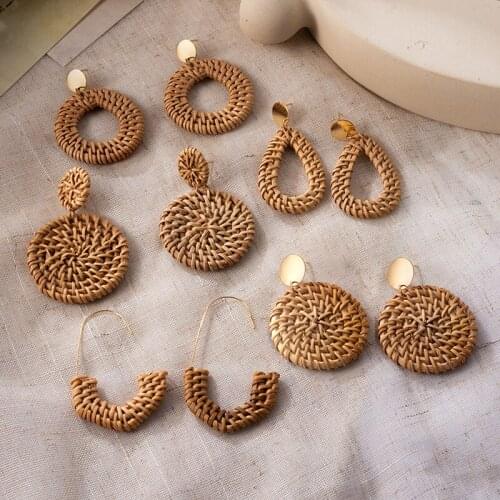 Woman Earring Korea Handmade Wooden Straw Weave Rattan Vine Hoop Earrings For Women Geometric Drop Earrings 2021 Trend Jewelry