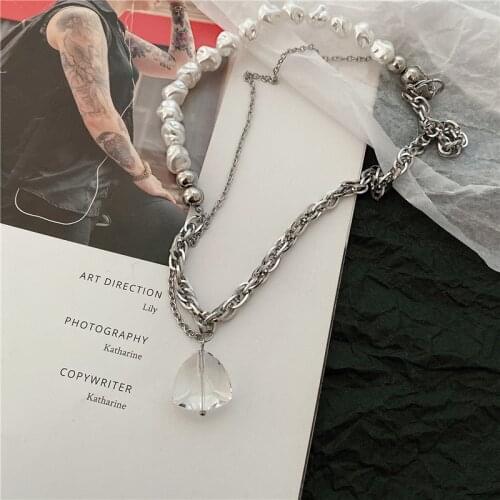 LOVOACC Chic Asymmetric Beaded Pearls Necklace for Women Chunky Chain Transparent Crystal Pendant Chokers Necklaces Accessories