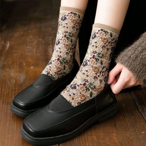 Harajuku Retro Vintage Women Socks Floral Print Korean Japanese Style Kawaii Cute Socks Spring Fashion Winter Cotton Long Socks