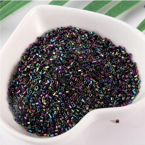 2400pcs/20g 1.5mm 15/0 Glass Bugle Small Tube Stick Silver lined Small Glass Seed Beads For DIY Sewing Craft Hole: 0.5mm