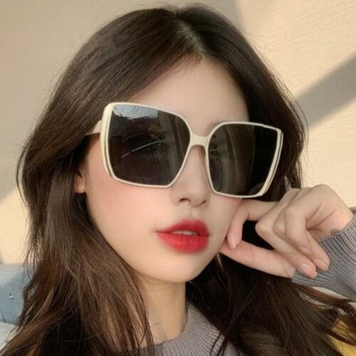 Oversized Ladies Square Sunglasses For Women Eyeglasses UV400 Retro Big Sun Glasses For Girls Luxury Vintage Sunglasses Female