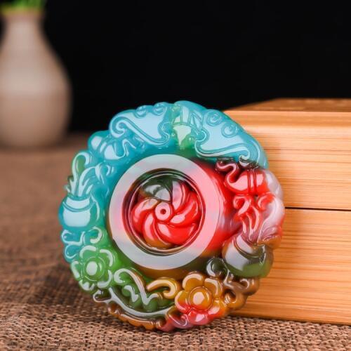 Xinjiang and Tian chicken blood stone pendant men and women send friends to bring their own