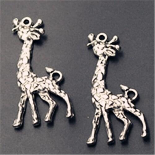 WKOUD 6pcs Silver Color Giraffe Glamour Alloy Pendant Necklace DIY Pop Metal Jewelry Handmade Accessories A238