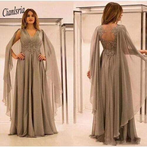 Gorgeous V-Neck Chiffon Dubai Arabic Mother of the Bride Dresses With Draped Appliques Lace Beading Saudi Evening Party Dress