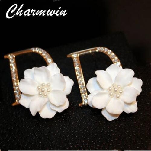 Charmwin Fashion Luxury Crystal Camellia Earrings Brand Design Letter Simulated Pearl Stud Earring Jewelry Women PE0862