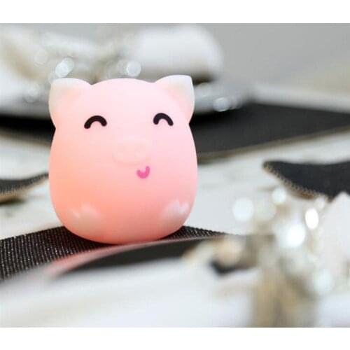 Piggy decoration silicone lamp charging bedroom night light charging model pat light creative dream bedroom Drop shipping