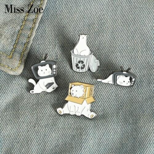 Cat Bear Head In TV Box Enamel Pins Custom Funny Animals Brooch Lapel Badge Bag Cartoon Jewelry Gift for Kid Friend
