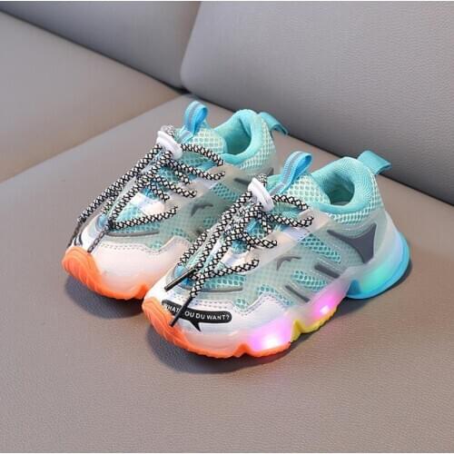 Spring New Baby Flashing Lights Sneakers Toddler Little Kid LED Sneakers Children Luminous Shoes Boys Girls Sport Running Shoes