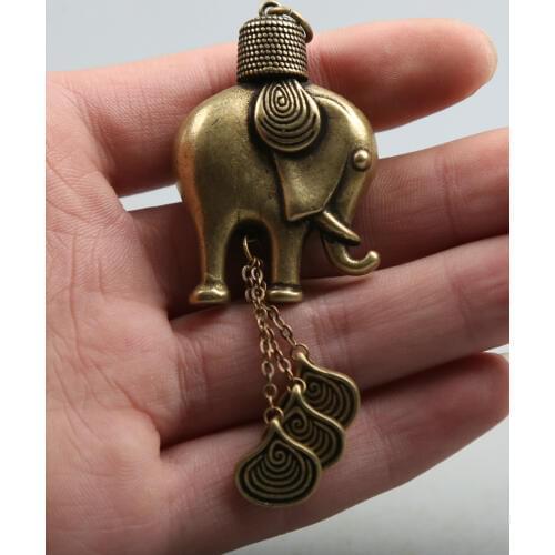 47MM/1.9"Collect Curio Rare China Fengshui Small Bronze Exquisite Animal Elephant Heffalump Tassels Pendant Statue Statuary 29g