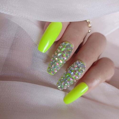 24pcs high-end fashion handmade crystal diamond long flat false nails sexy green