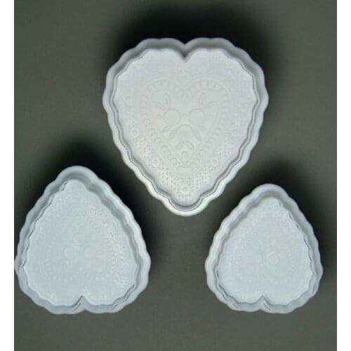 10set/Lot)Free Shipping FDA High Quality Plastic 3pcs Gum Paste Cutter Heart Shape Fondant Molds Set