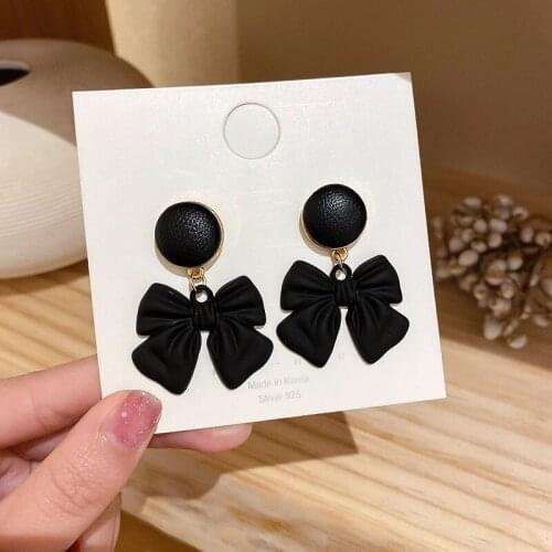 2021 New Elegant Black Bowknot Stud Earrings For Womans Fashion Christmas Party Earrings Student Girls Cute Jewelry