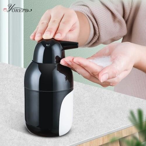OYOREFD 300ml Cute Cartoon Penguin Soap Dispenser Bottles Hand Sanitizer Bottles Press Type Shampoo Shower Gel Liquid Dispenser