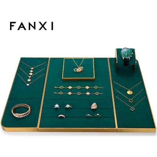 Light luxury dark green jewelry display props, high-end Metal Bracelet Ring Necklace earrings display frame