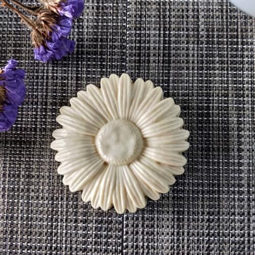 3D Daisy Flowers Bloom Shape Silicone Mold Cake Chocolate Candle Cupcake Mould DIY Aromatherarpy Household Decoration Tools