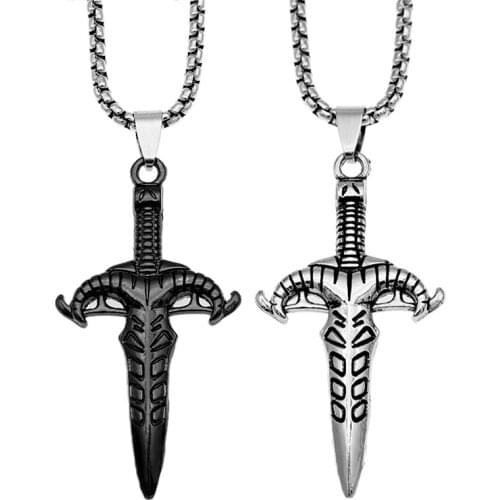 Retro Style Metal Long Sword Necklace Trendy Men Creative Dagger Pendant Gothic Jewelry Accessories Sweater Chain Gift