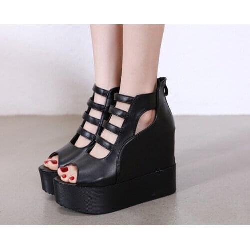2021Women Wedge Platform Sneakers Rubber Brogue Leather High heels Lace Up Shoes Pointed Toe Height Increasing Creepers black