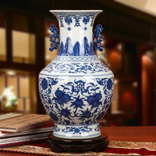 Jingdezhen Ceramics Antique Hand-painted Blue And White Porcelain Longevity Peach Double Ear Vase Ming And Qing Classical vase