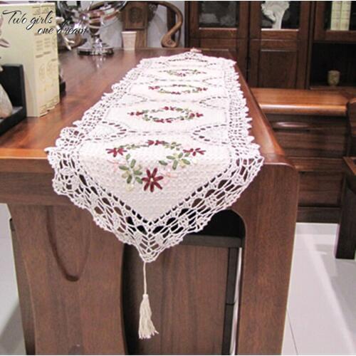 Handmade Ribbon Embroidered Crochet table Runner Flower Cotton Hollowed-out Lace European Table Flag Retro Tablecloth 40*175cm
