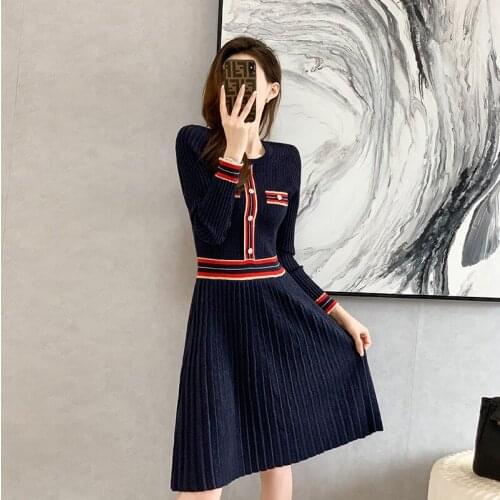 Ladies floral dress 2021 autumn/winter Korean bright silk high waist bottom A-word wool bodycon dress
