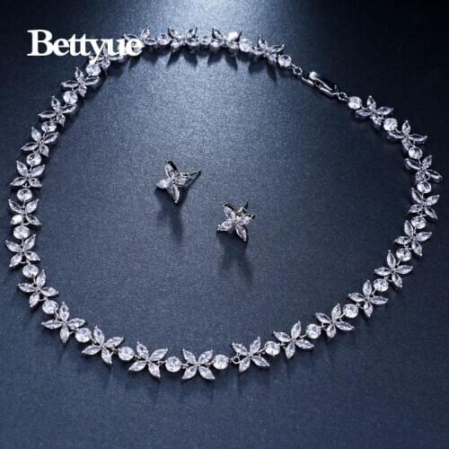 Bettyue Brand Fashion Luxury AAA Cubic Leaf Shape Zircon White Gold Color Wholesale Jewelry Sets For Woman Wedding Party Gift