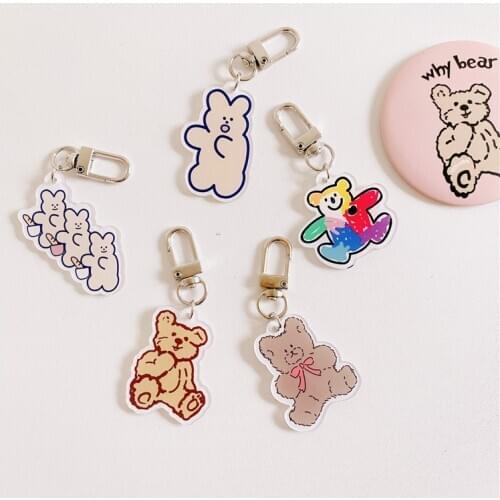 Sandro ins wind Korean muse mood is the same cute bear acrylic keychain girl heart-shaped airpods pendant school bag pendant